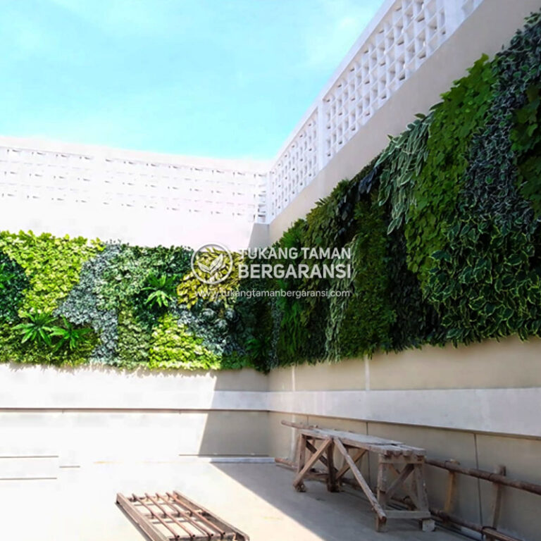 Tukang Taman Bintaro